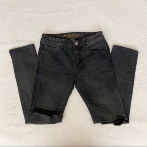 American Eagle Mens Distressed Skinny Jeans